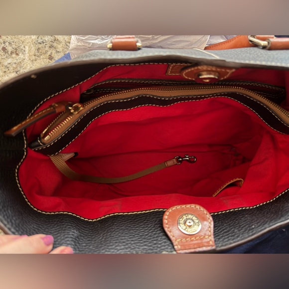 Dooney & Bourke Black Pebbled Leather Purse - Picture 12 of 16